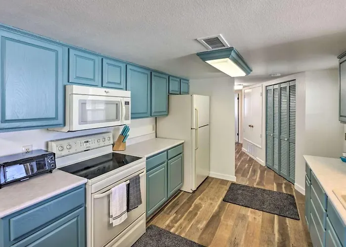 Holiday home Lakeview- Pool & Spa-pet Friendly- Boat Parking