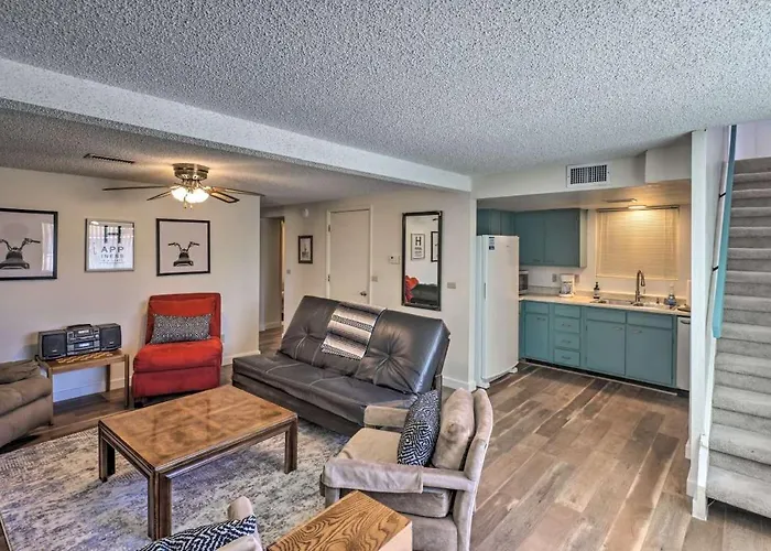 Holiday home Lakeview- Pool & Spa-pet Friendly- Boat Parking